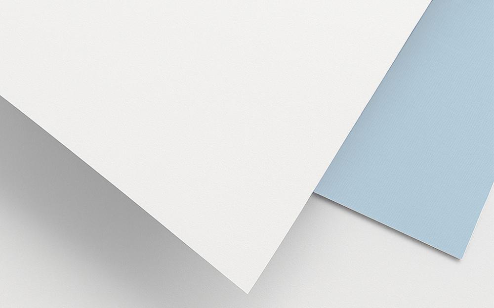 Affichenpapier mit blauer Rückseite